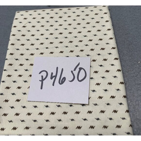 Brown "M" Pattern Cotton Fat Quarter Fabric 18" x 22" Sewing & Craft Supplies - Picture 3 of 3